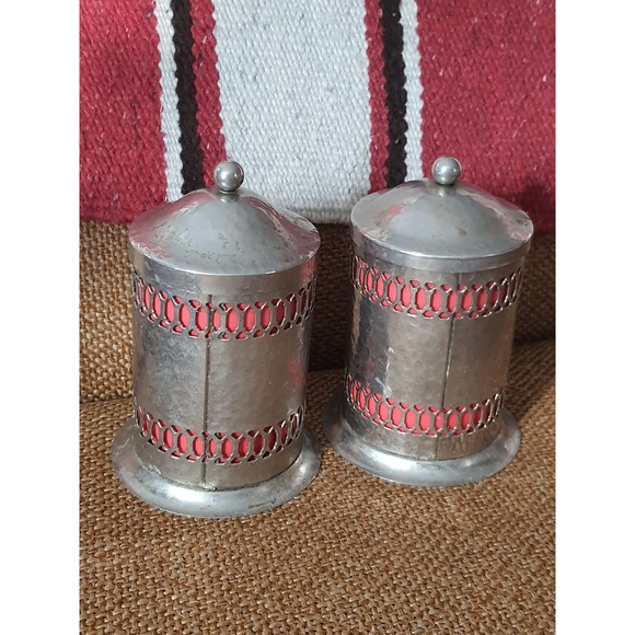 Vintage Coffee & Tea Silver Tone Metal Lidded Red Inside Canisters Counter Set - Picture 3 of 5